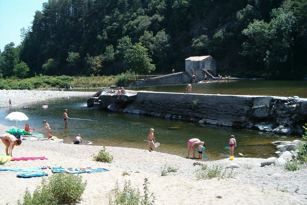 Baignade dans l'Ardèche